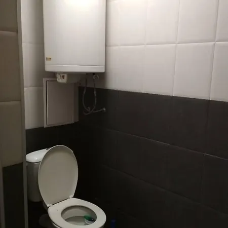 Ricas Center Апартаменты Сливен